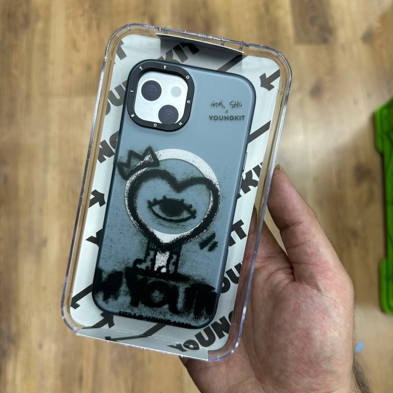 کاور یانگ کیت مدل تک چشم با قلب  مناسب برای گوشی موبایل  اپل iphone 14promax